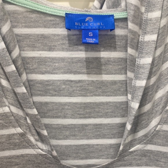 Swim cover up - Picture 3 of 6